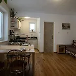 Privat Štrba