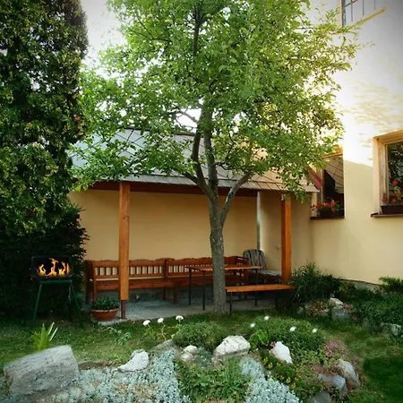 Penzión pre hostí Privat Strba